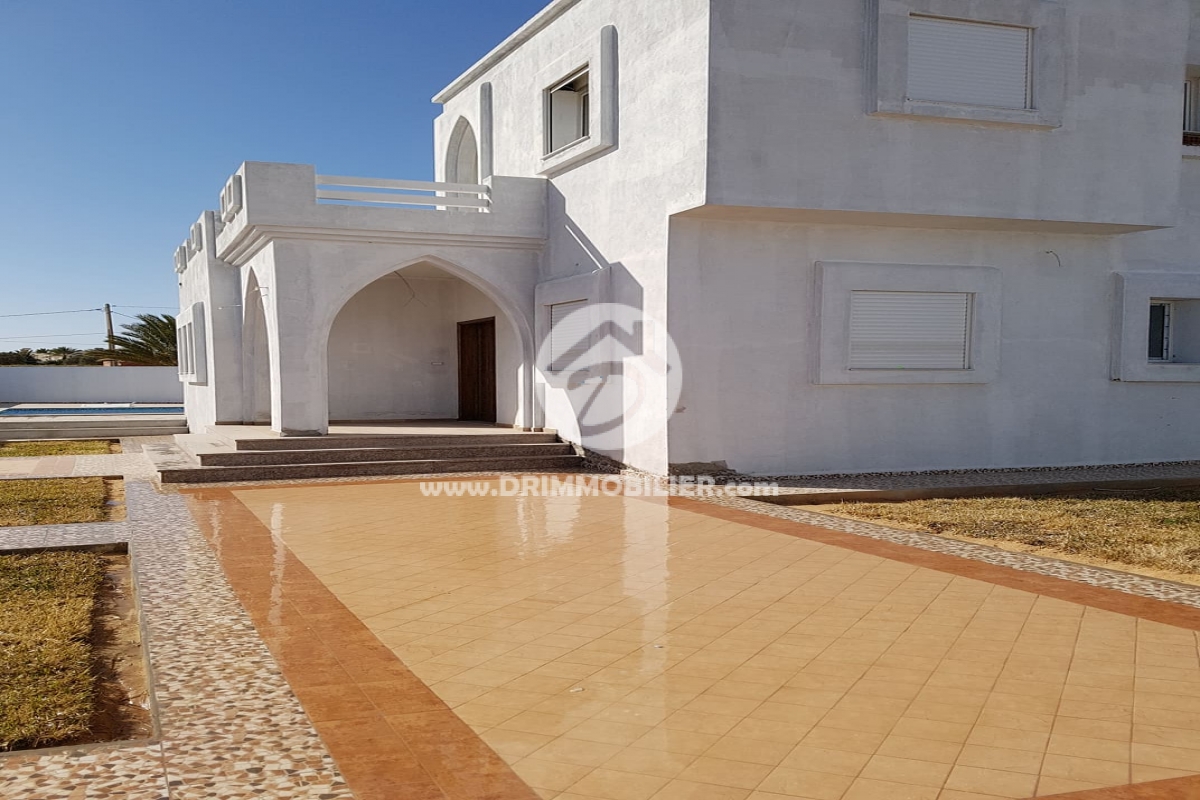 V 246 -   Villa avec piscine Djerba